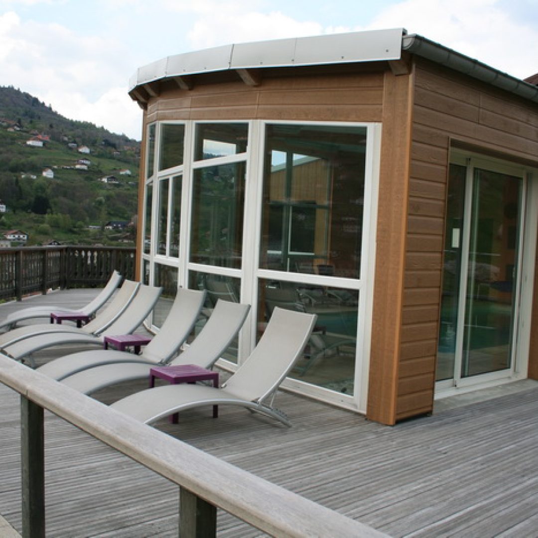 l-hotel-terrasse-piscine-10